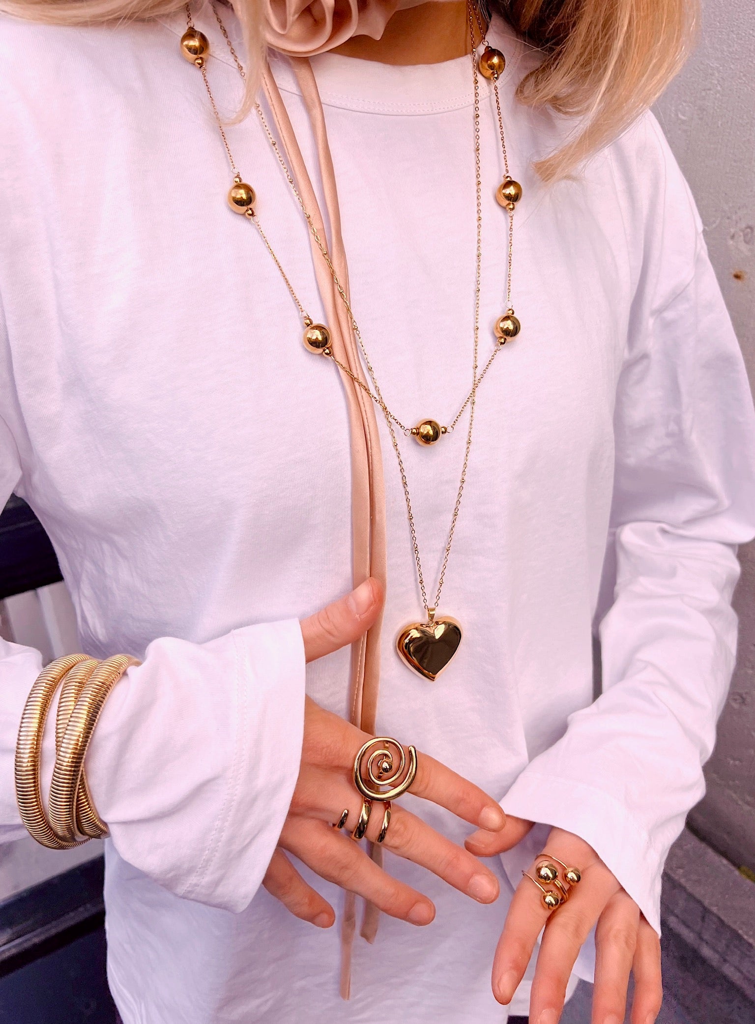 AURA POINTS