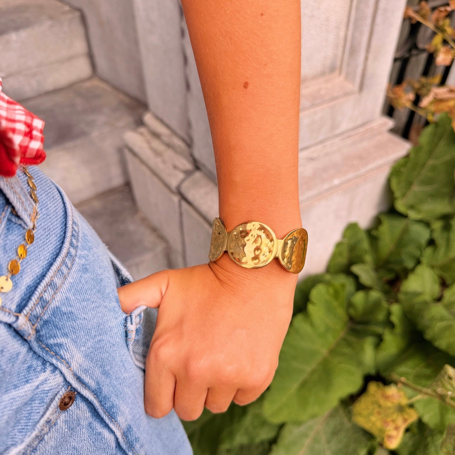 CONFIDENT armband